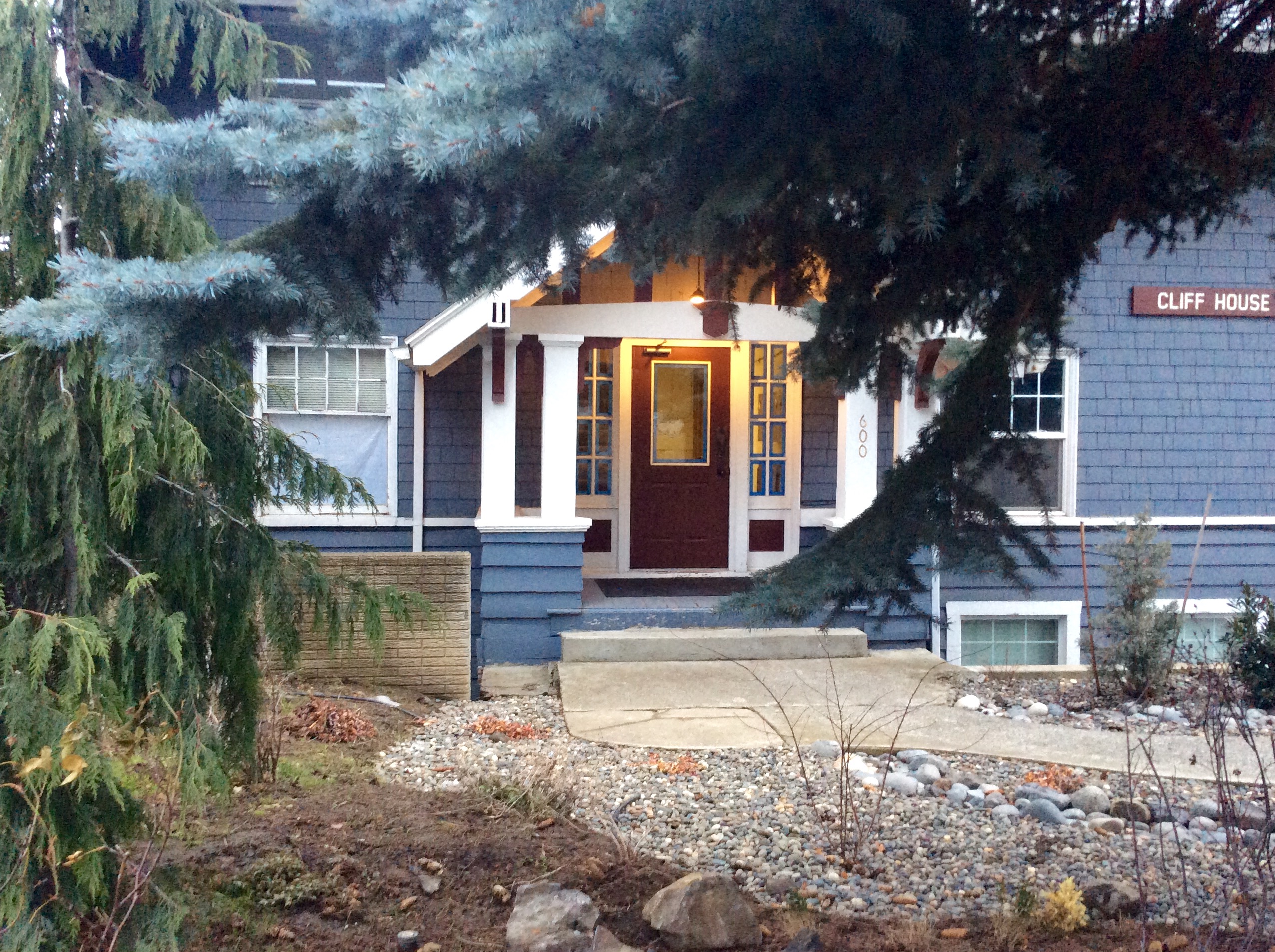 600 NE Maiden Lane - 8